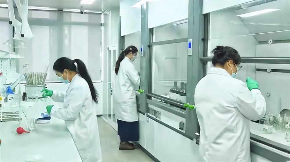 快落地、快建設(shè)、快投產(chǎn)、快達(dá)效！ 產(chǎn)發(fā)健康醫(yī)藥產(chǎn)業(yè)谷一期交付并投入試產(chǎn)